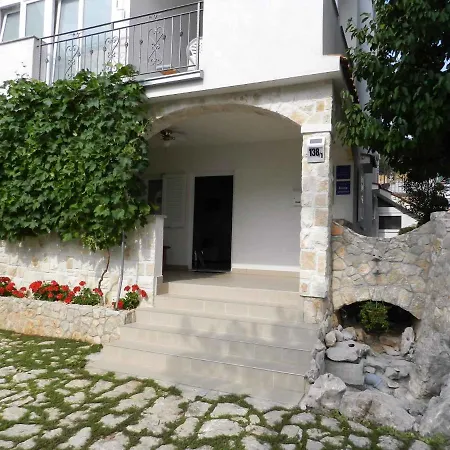 Apartment In Malinska I Sveti Vid-Miholjice