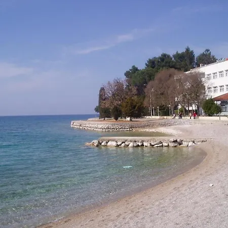 In Malinska I *